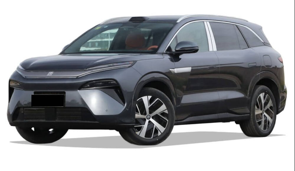 Road Review - BYD Atto 8