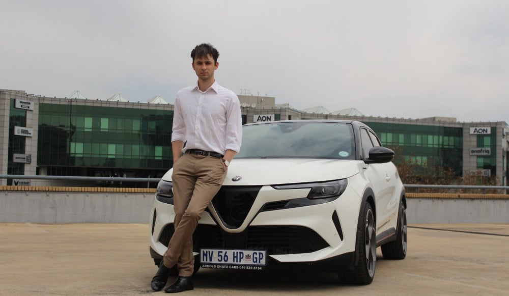 Alfa Romeo Junior Elettrica Veloce: The EV That Doesn’t Feel Like an EV