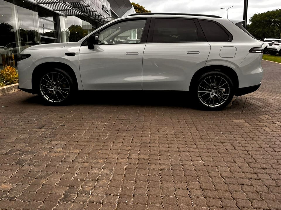 Photo 15 of 20