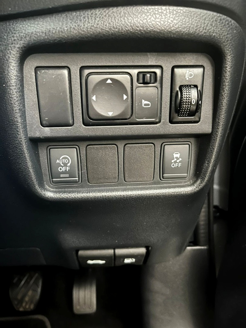 Photo 8 of 18