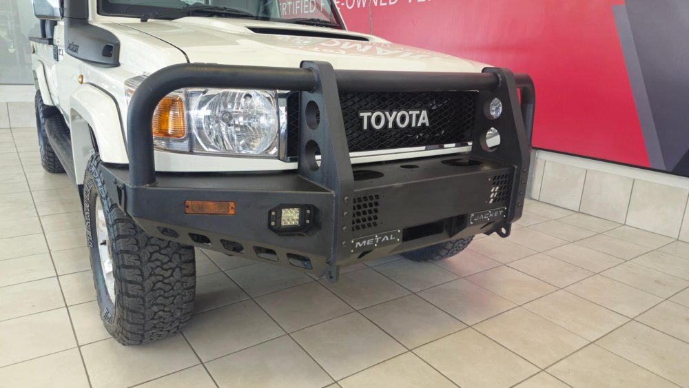 Photo 3 of 24