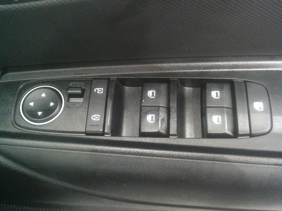 Photo 10 of 26