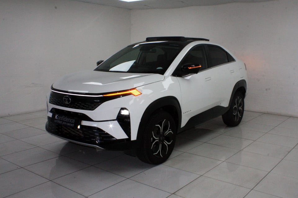 Photo 3 of 24