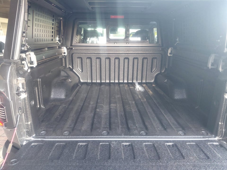 Photo 35 of 38