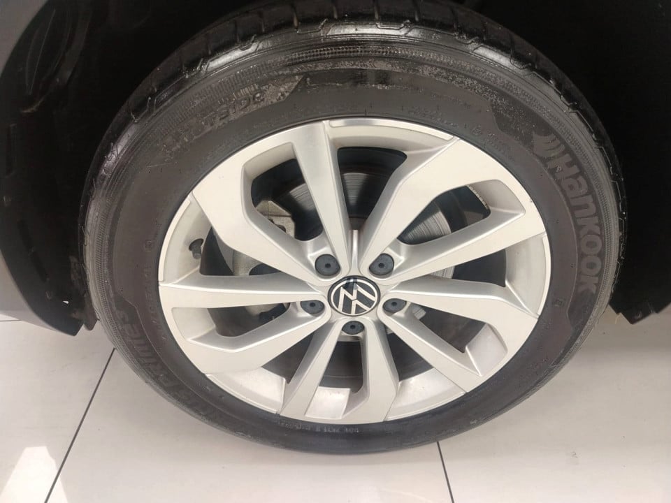 Photo 6 of 25