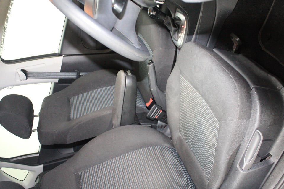 Photo 17 of 25