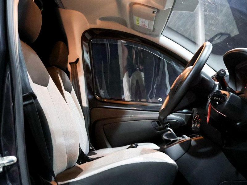 Photo 21 of 30