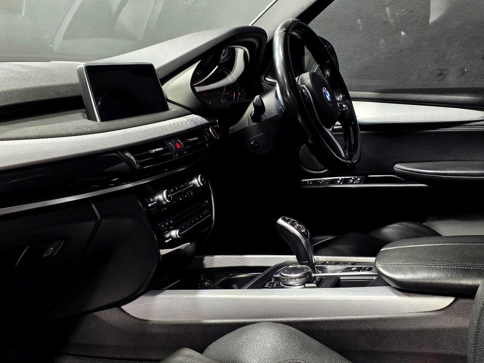 Photo 15 of 22