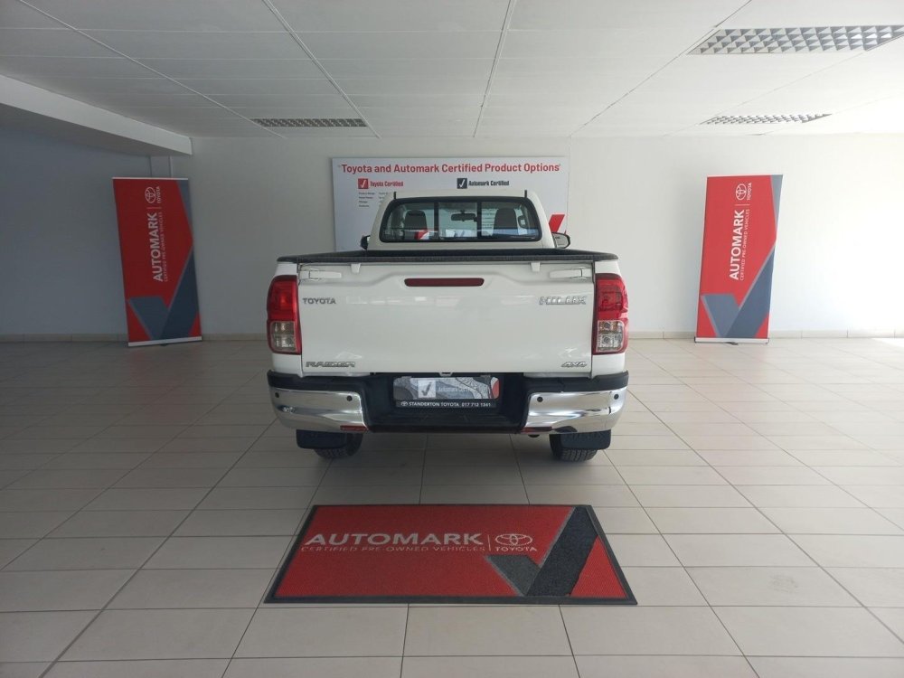 Photo 9 of 14