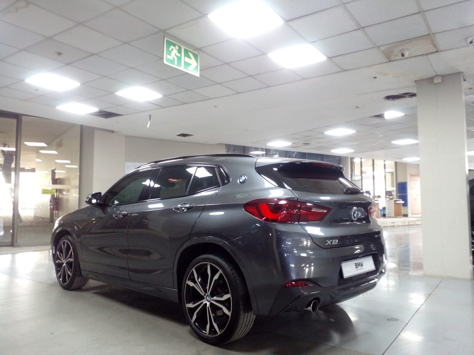 Photo 9 of 20