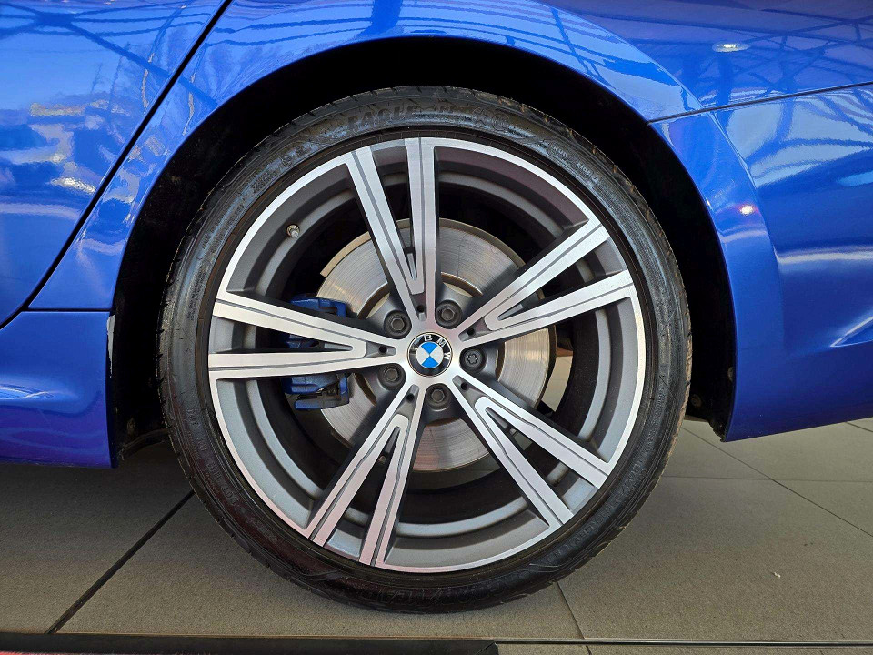 Photo 10 of 20