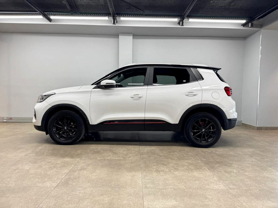 Photo 9 of 20