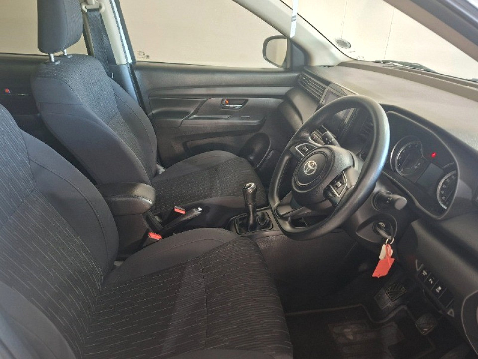 Photo 4 of 10