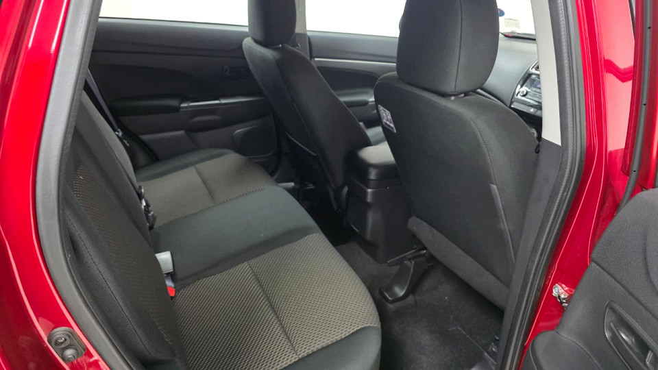 Photo 22 of 25