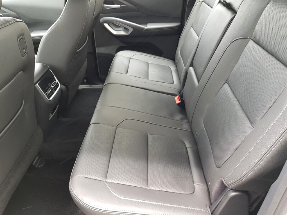 Photo 11 of 17