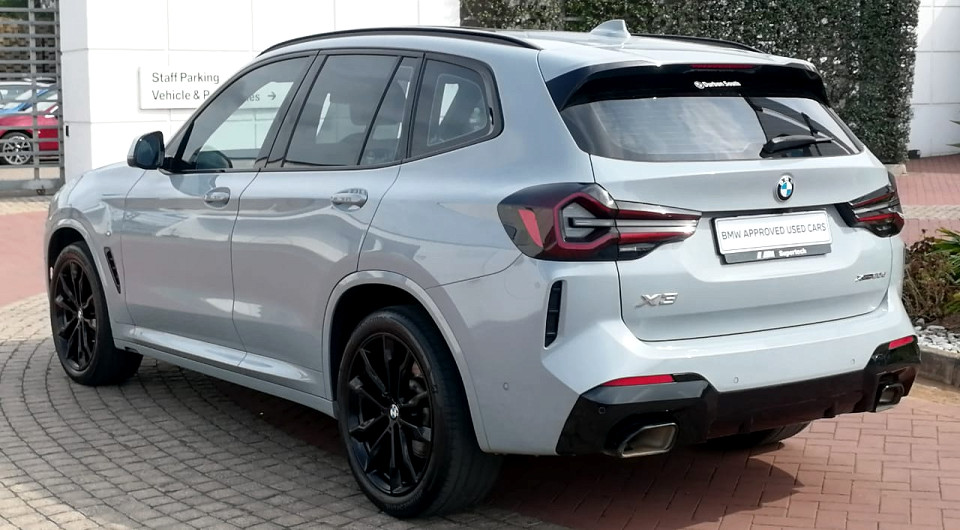 Photo 9 of 12