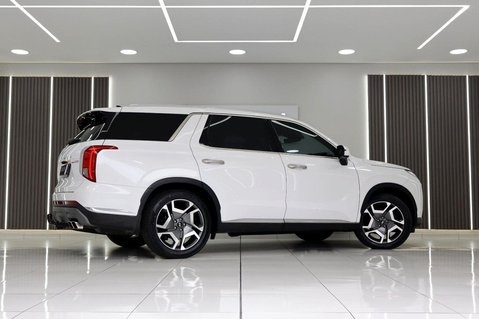 Photo 5 of 20