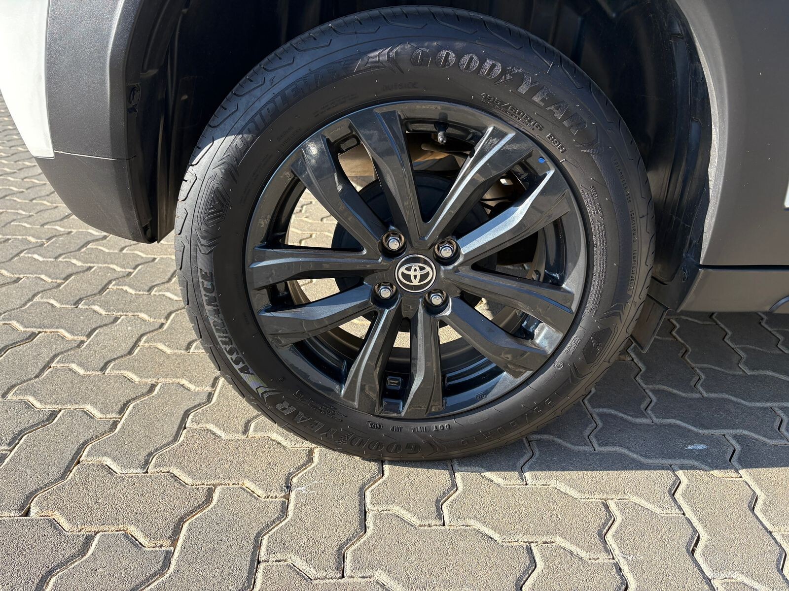 Photo 9 of 15