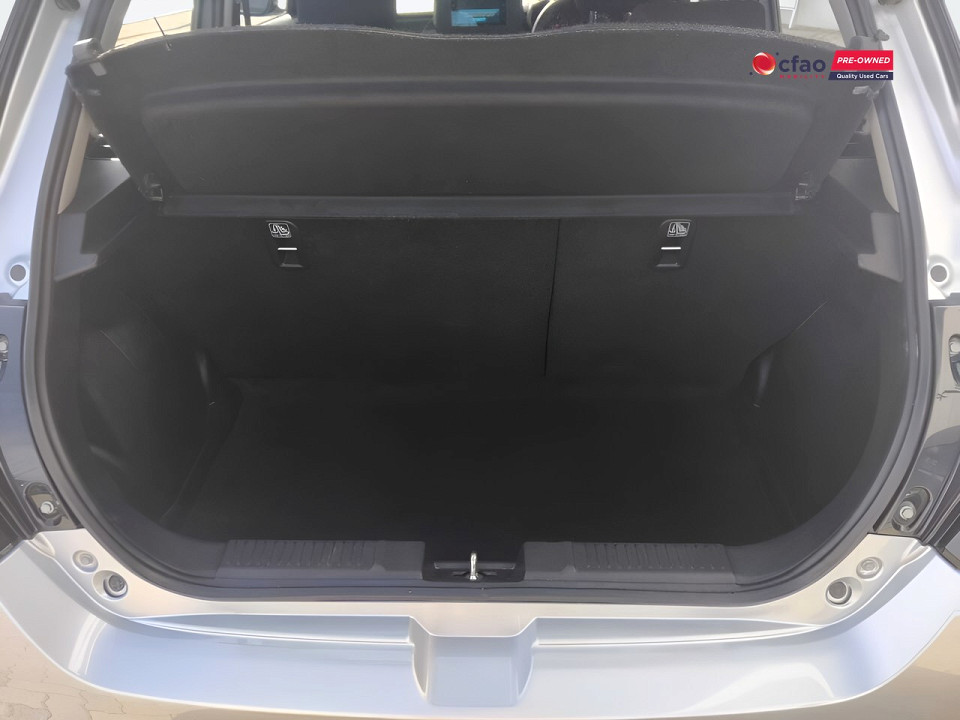 Photo 10 of 20