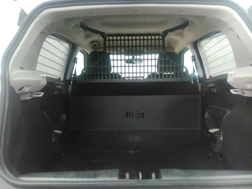 Photo 9 of 14