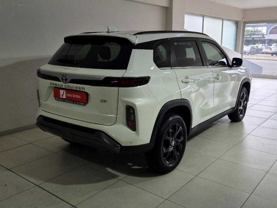 Photo 5 of 10