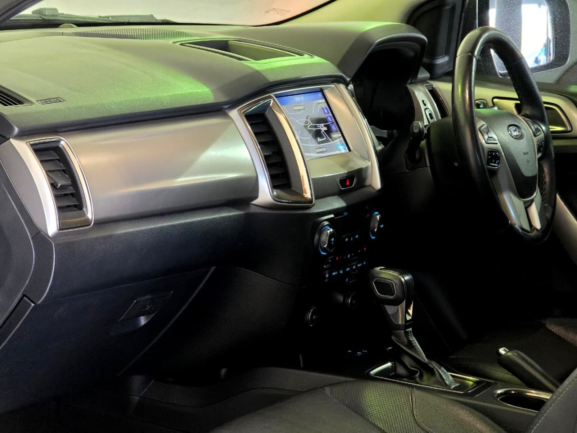 Photo 12 of 27
