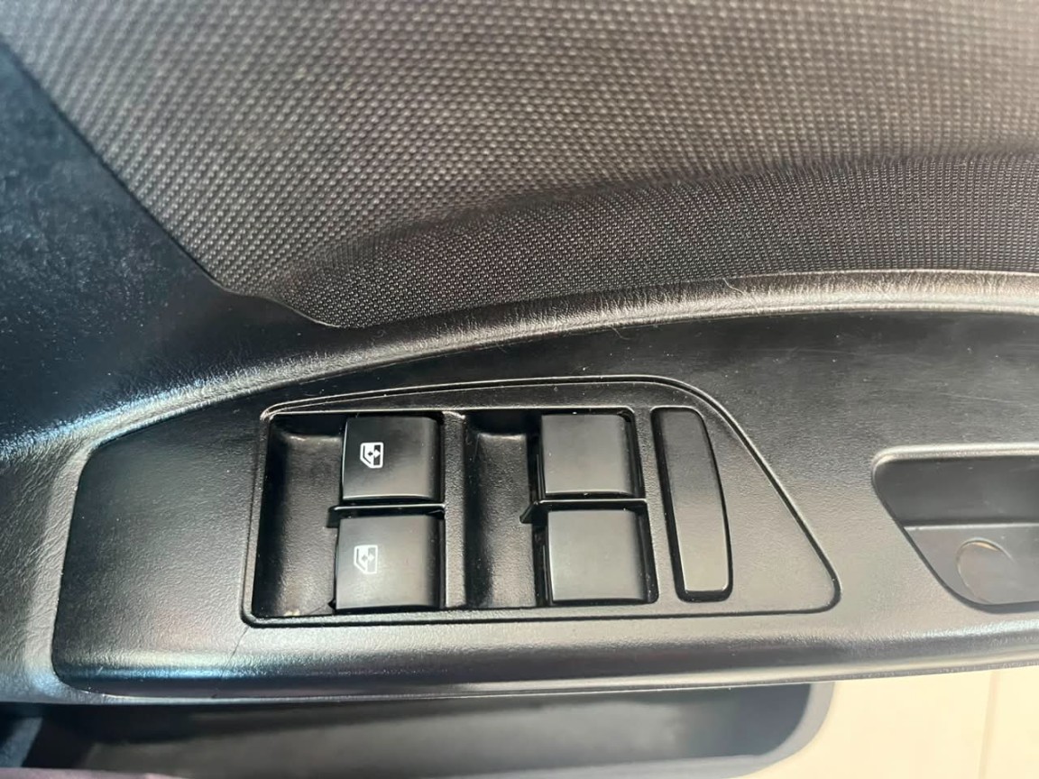 Photo 16 of 17