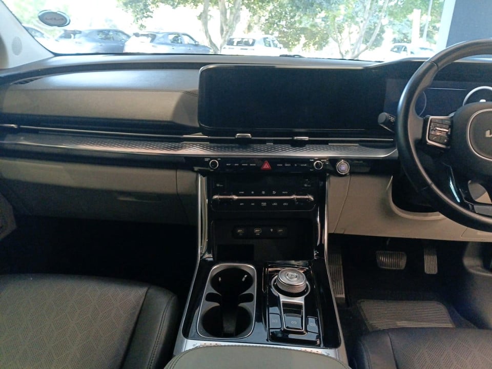 Photo 13 of 20