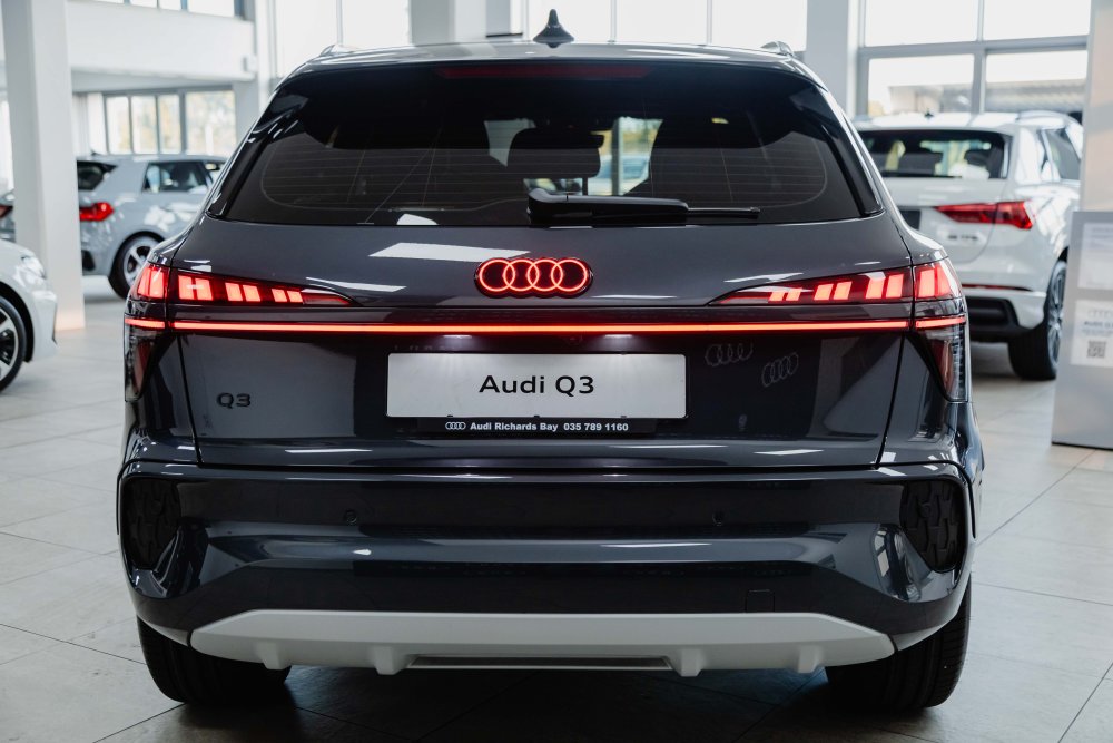 Photo 23 of 25