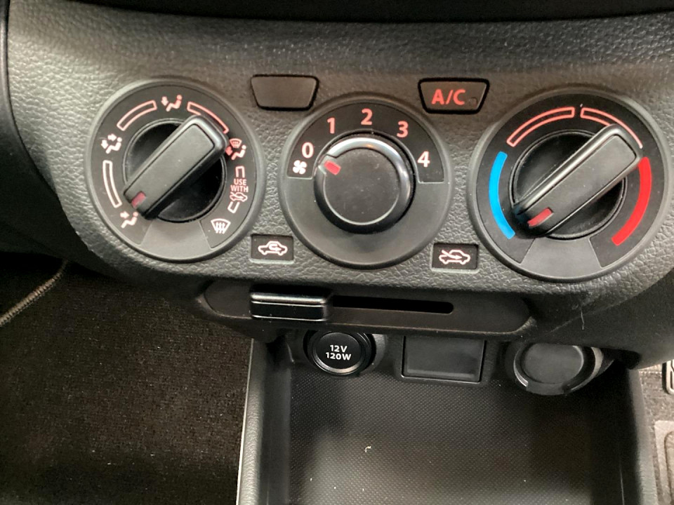 Photo 19 of 21