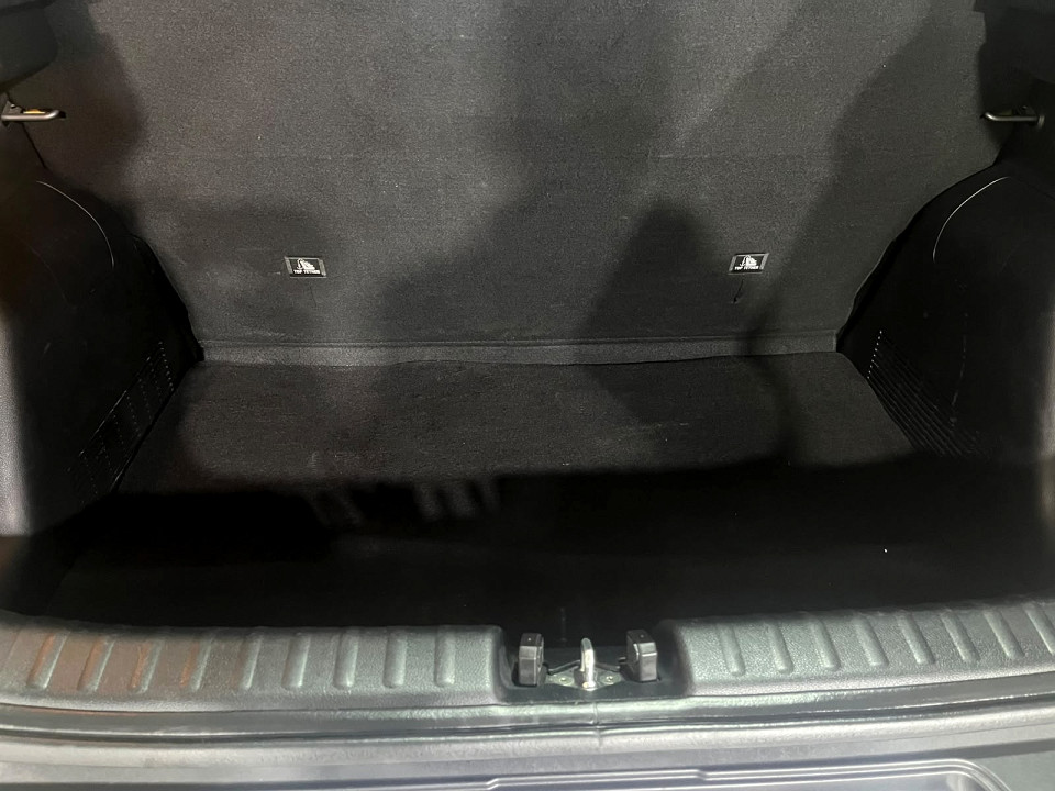 Photo 17 of 25