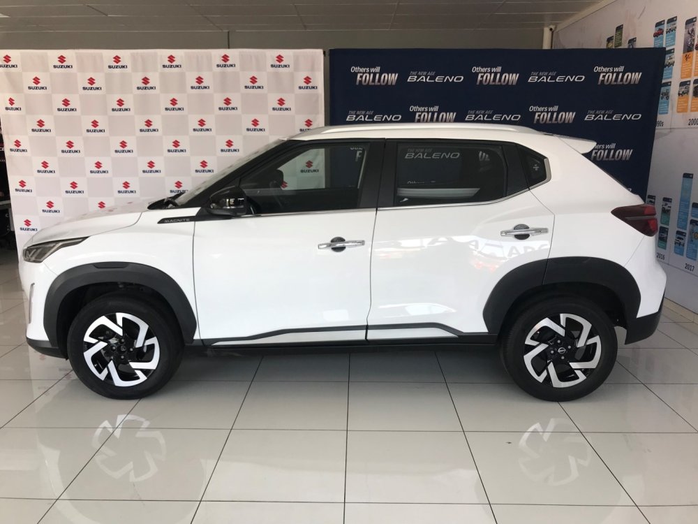 Photo 3 of 21