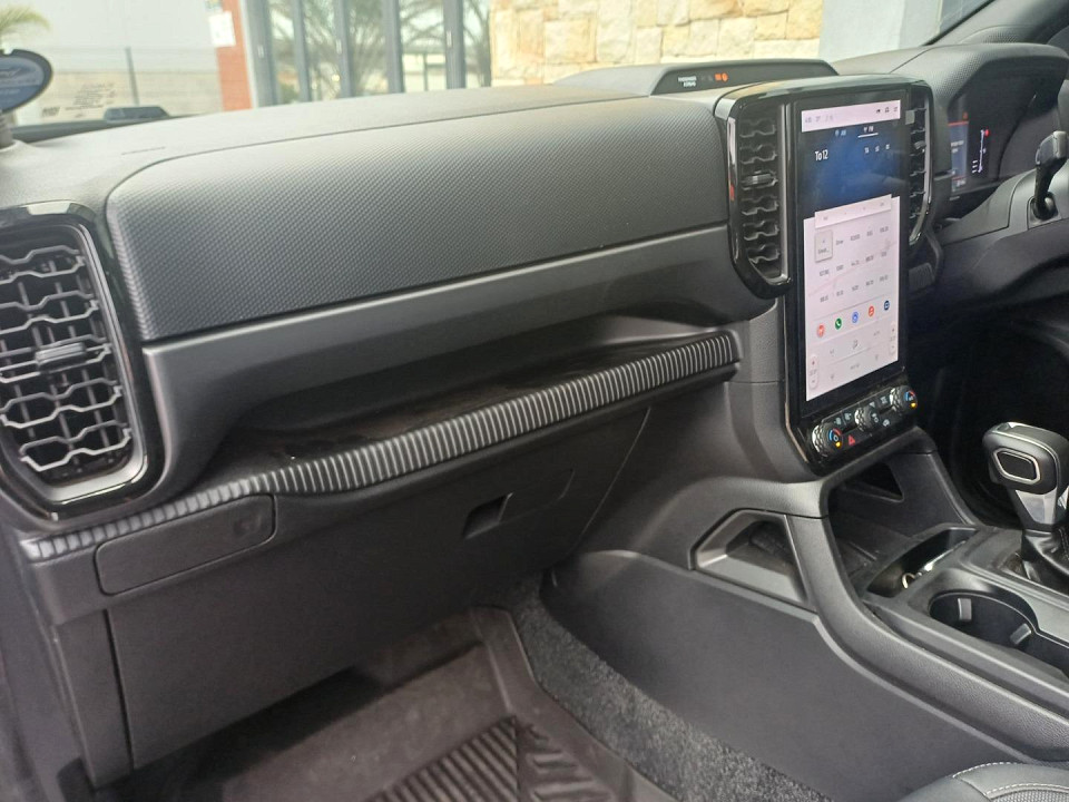Photo 9 of 14