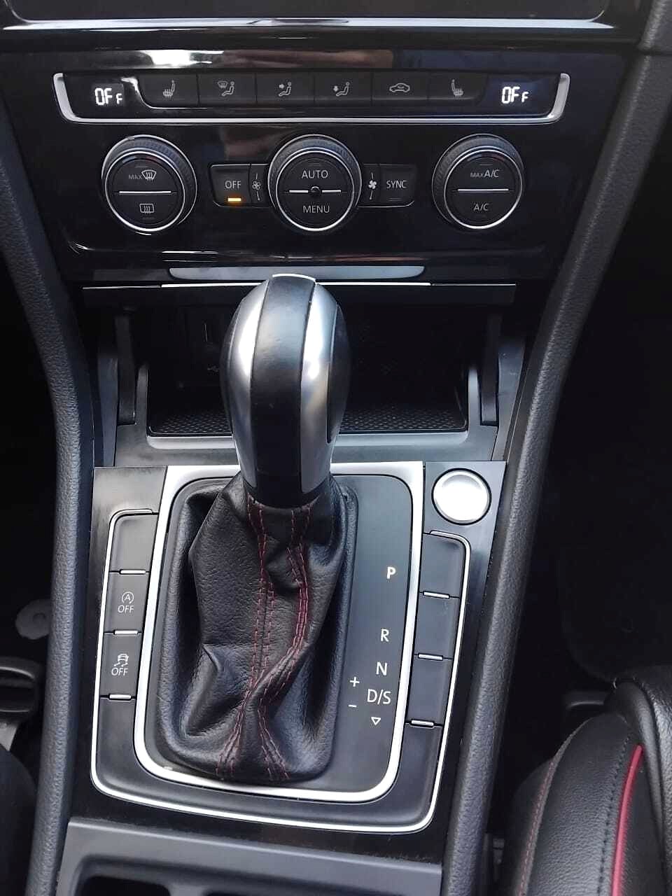 Photo 17 of 21