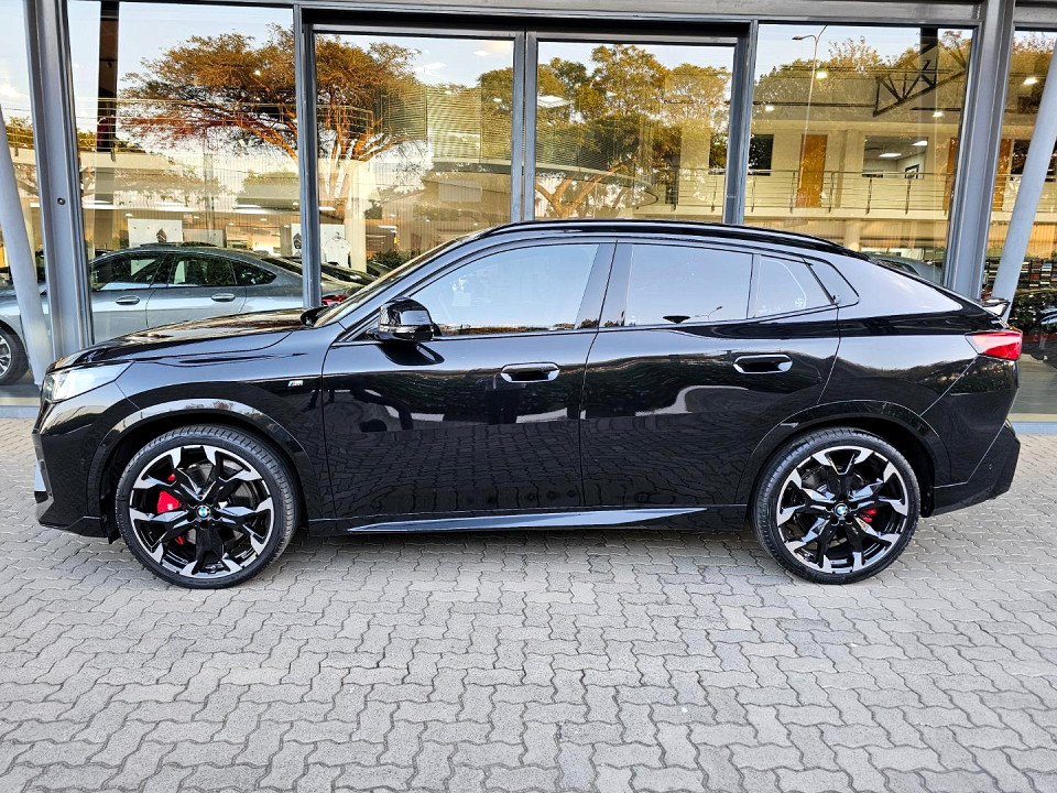 Photo 3 of 15