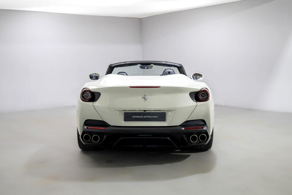Photo 6 of 25
