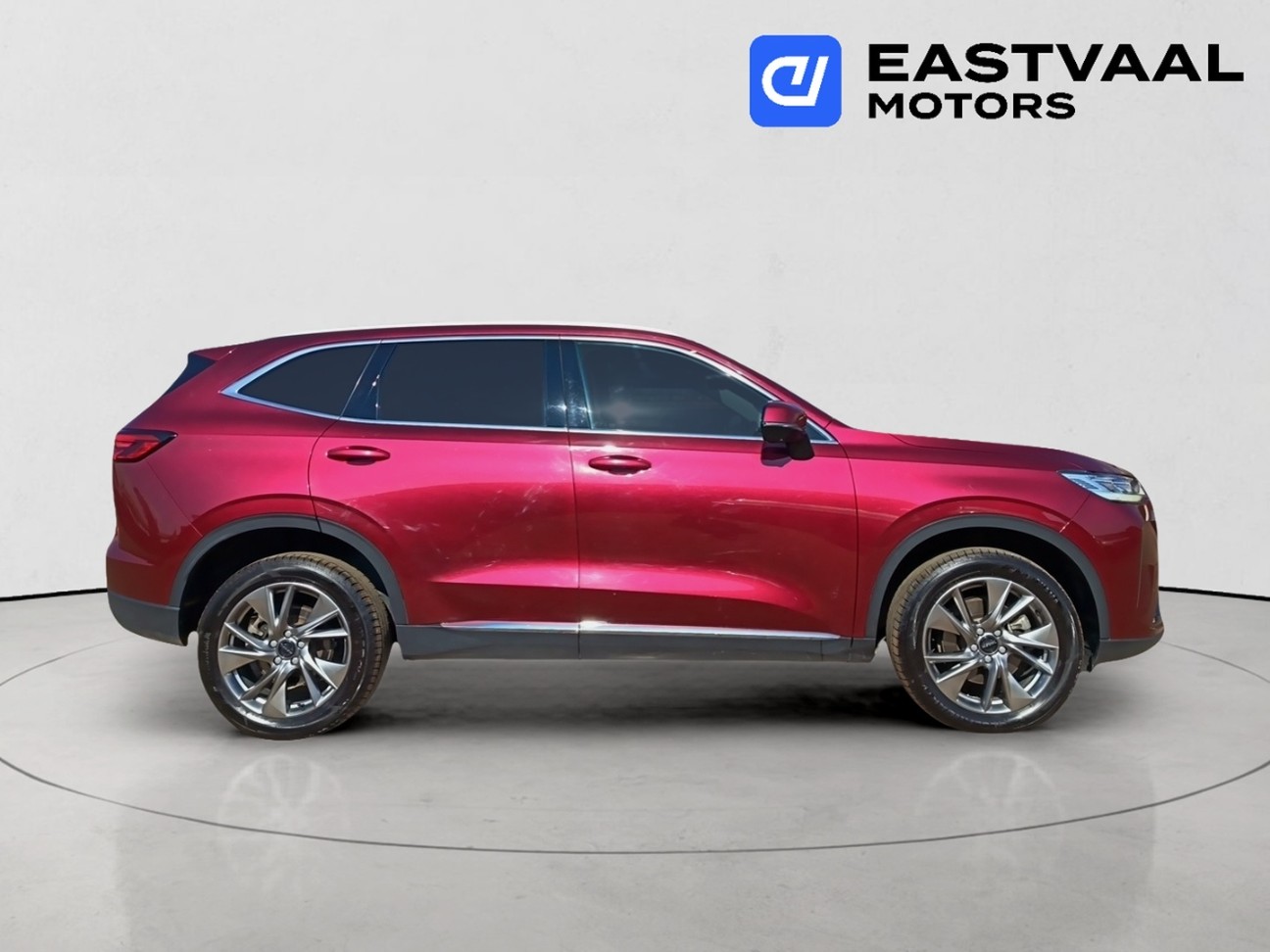 Photo 8 of 20