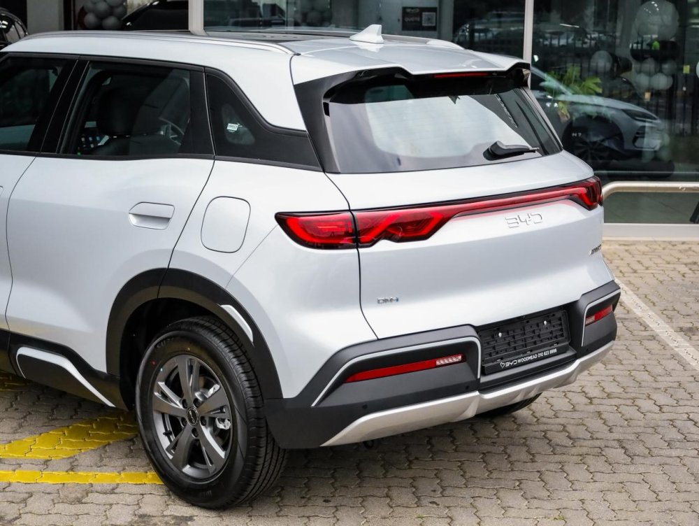 Photo 24 of 27
