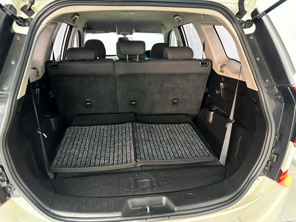 Photo 6 of 20