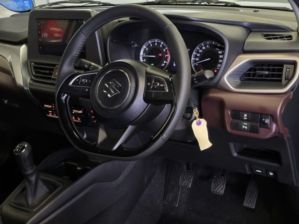 Photo 20 of 23