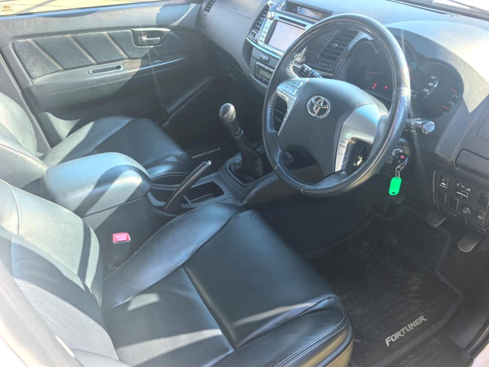 Photo 15 of 27