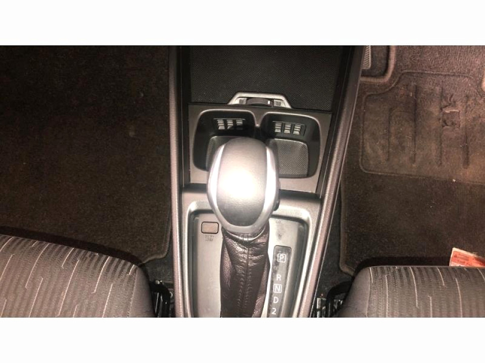 Photo 15 of 28