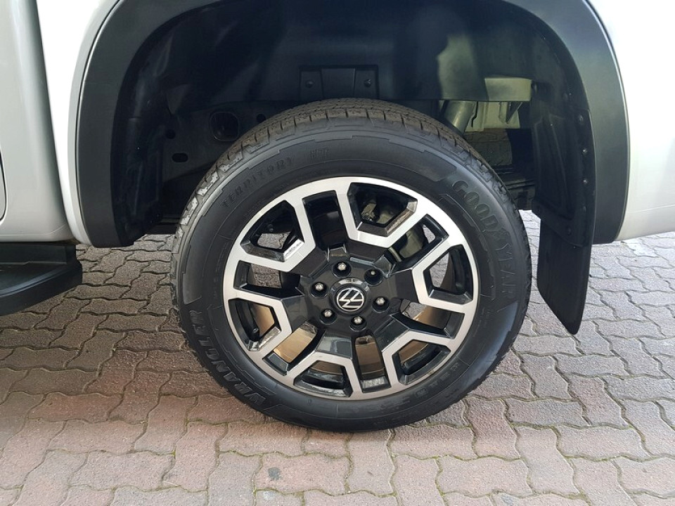 Photo 6 of 17