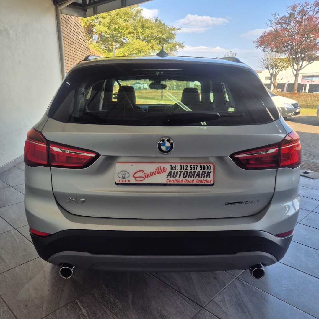 Photo 5 of 18
