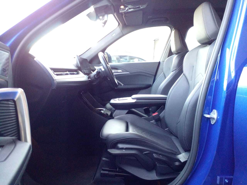Photo 12 of 20