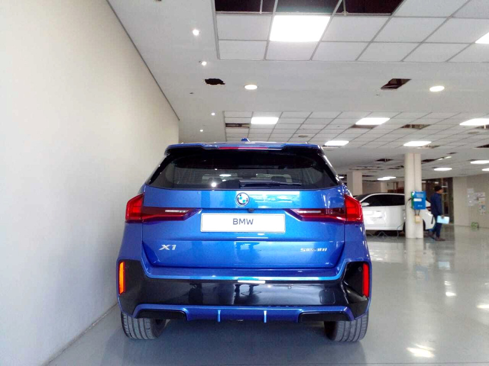 Photo 6 of 20