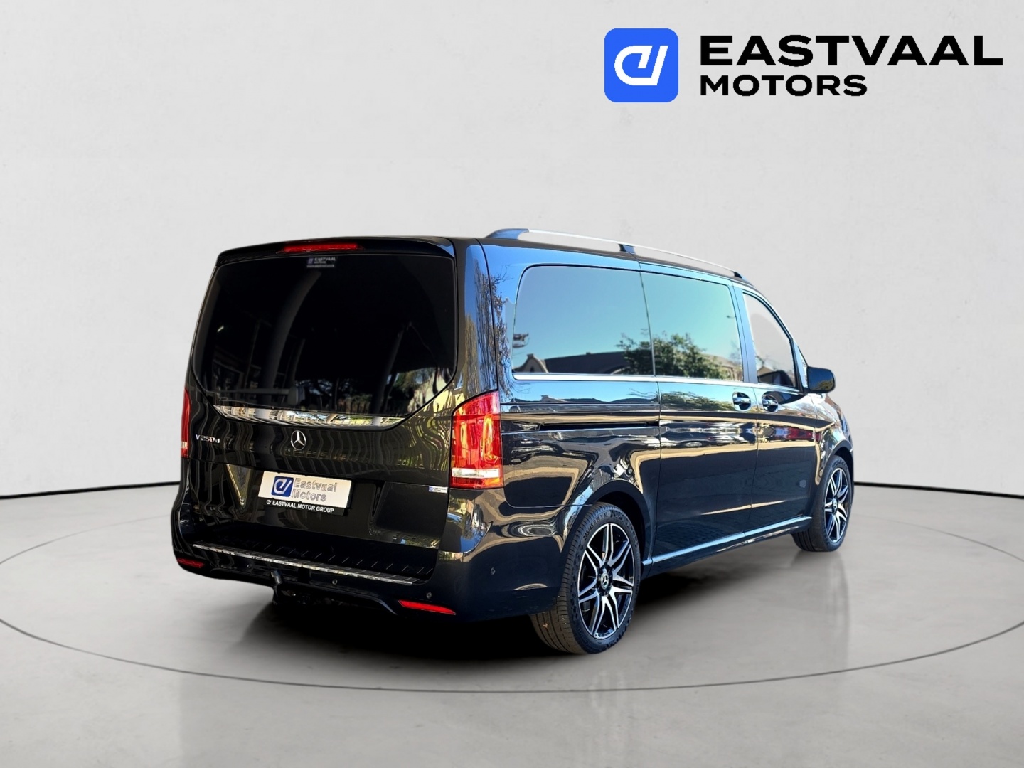 Photo 7 of 20