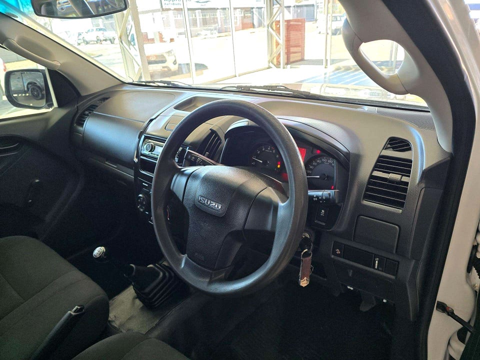 Photo 8 of 20