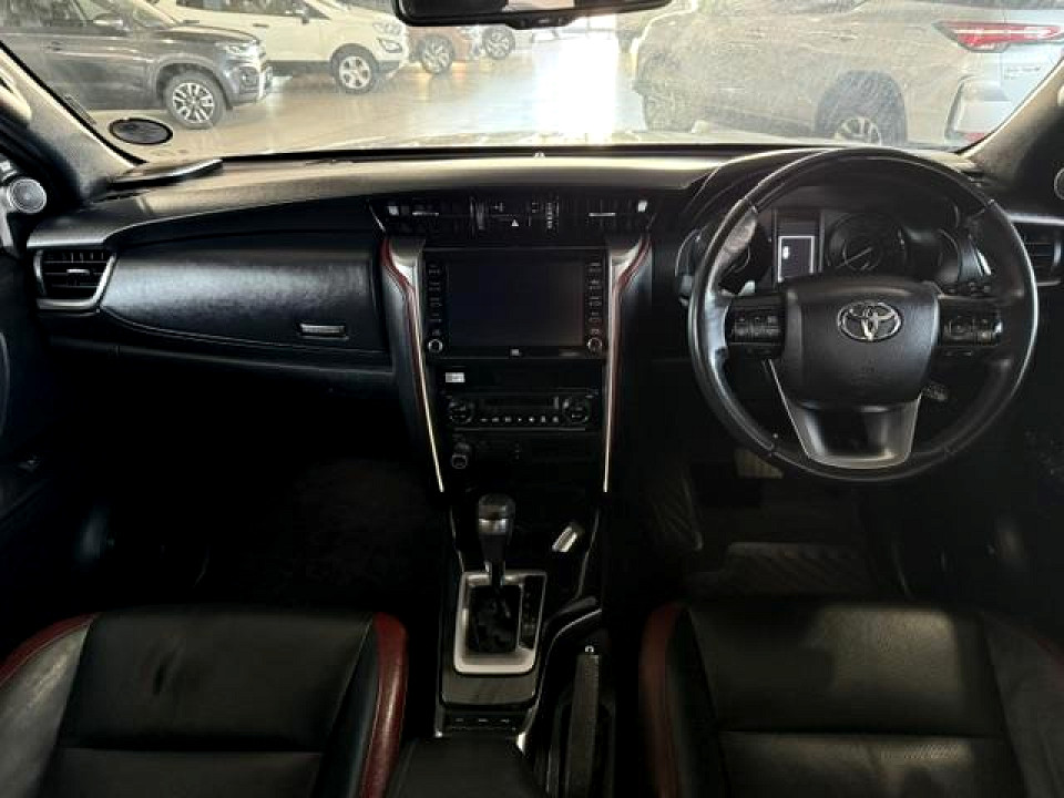 Photo 13 of 25