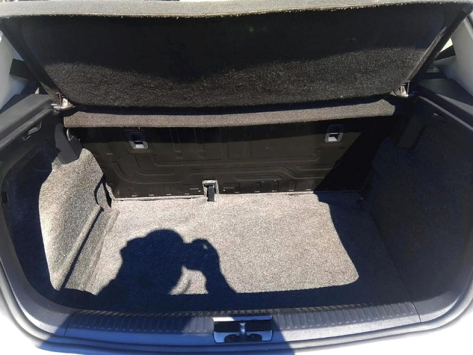 Photo 10 of 20